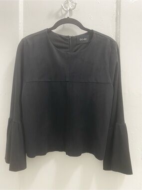 DO+BE Black Bell-Sleeve cropped Suede Top